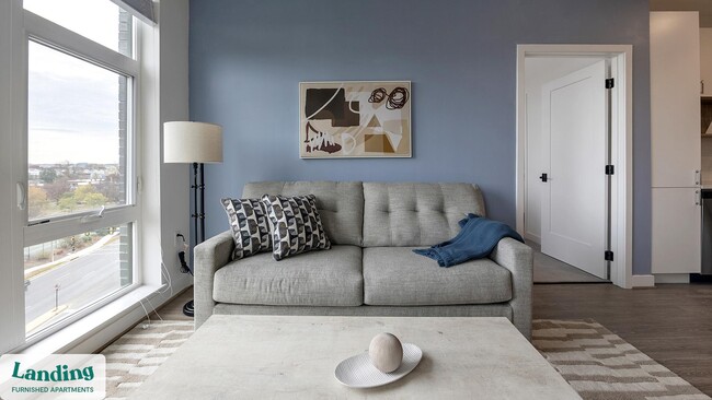 Photo - 1215 N Fayette St Unidad 206