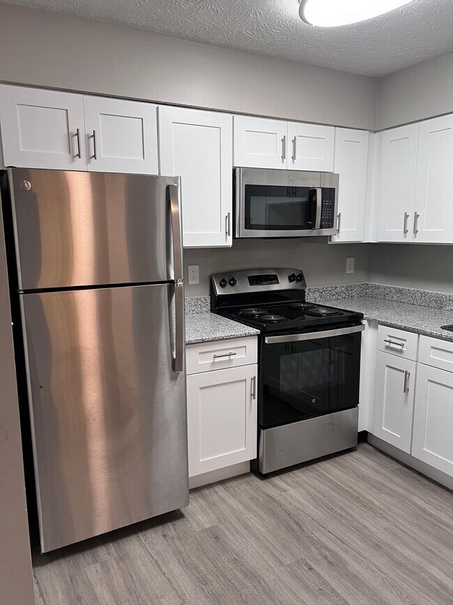 Photo - Elston Point