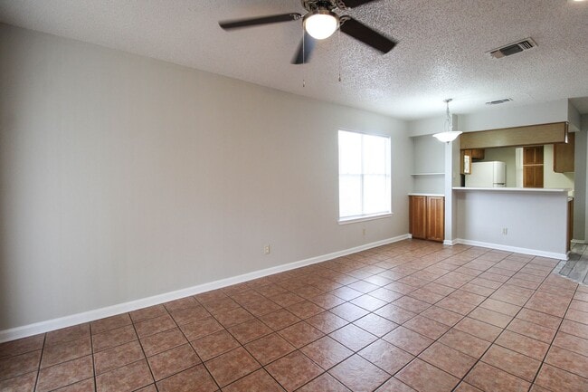 Photo - 961 Schertz Pkwy Unit 961 Schertz Parkway- 8