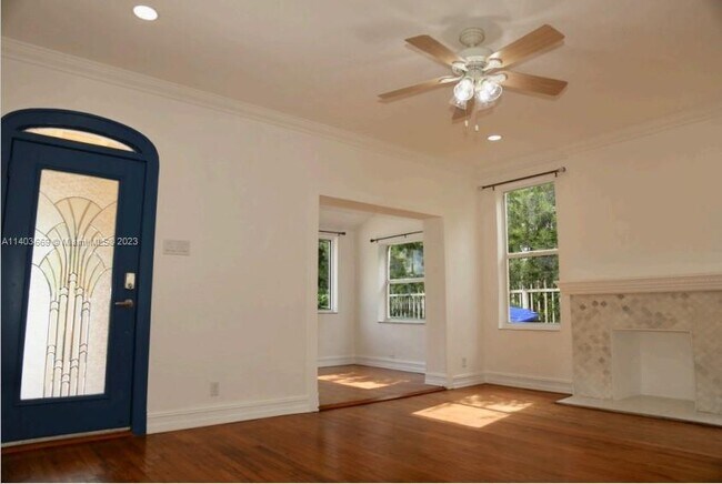 Photo - 1637 SW 16th St