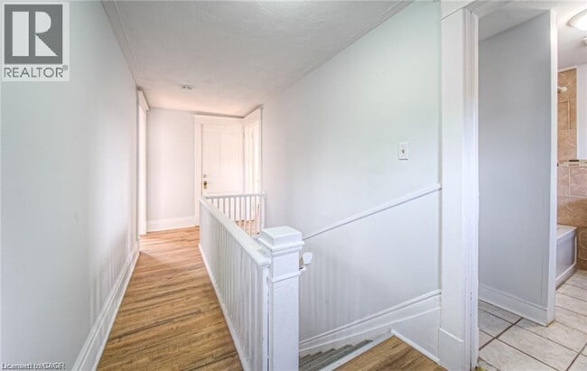 Photo - 93 Water St S Unité Upper