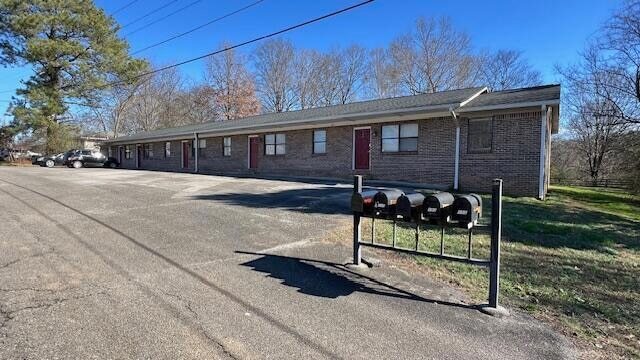 Photo - 147 Eastview Ave