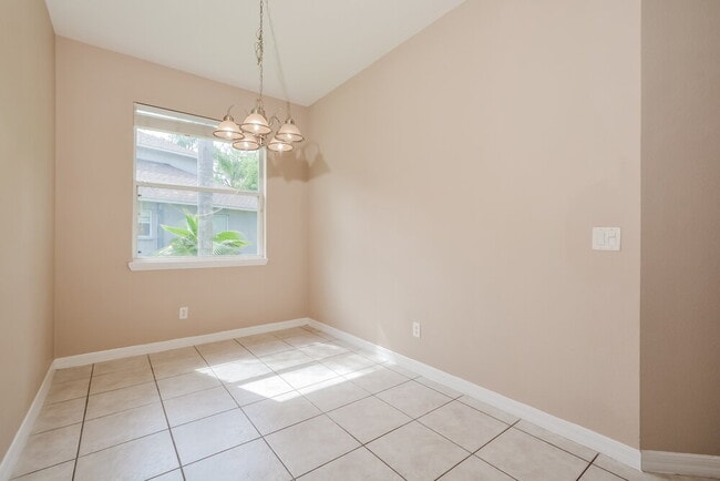 Photo - 1814 Madison Ivy Cir