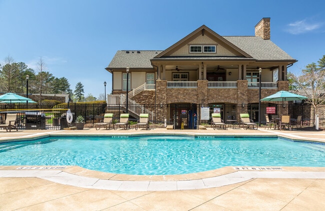 The Townhomes at Chapel Watch Village