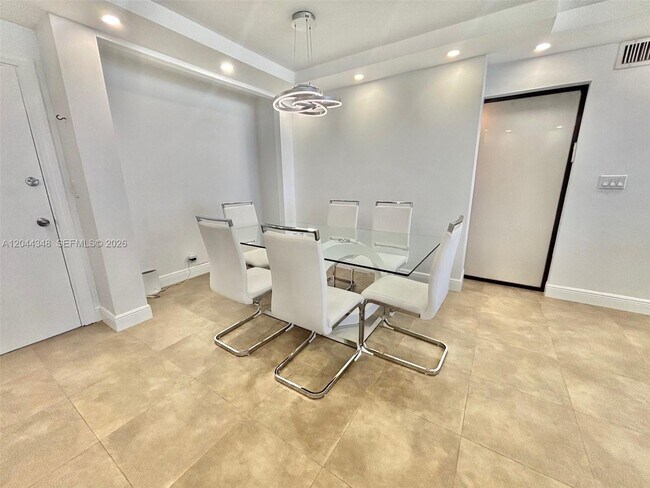 Photo - 2030 S Ocean Dr Unit 423