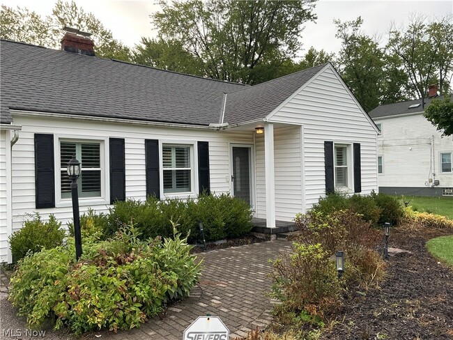 3653 Brainard Rd