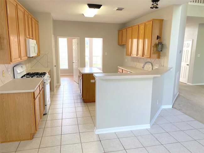 Photo - 16418 Northumberland Dr