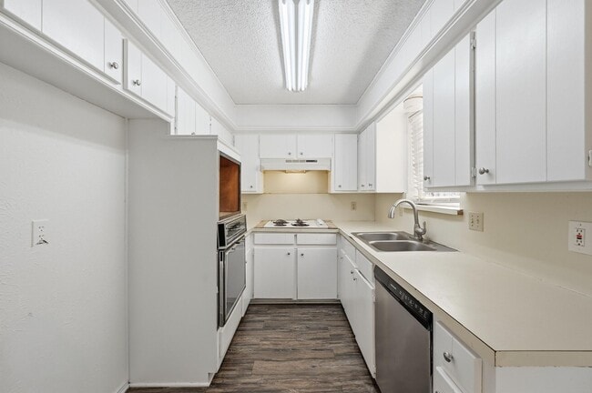 Photo - Charming 3-bedroom, 2-bathroom home in Glenn Heights, TX