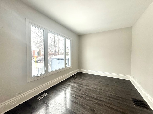 Photo - Spacious 3 Bedroom Home with Fenced Yard & Parking | Available Now