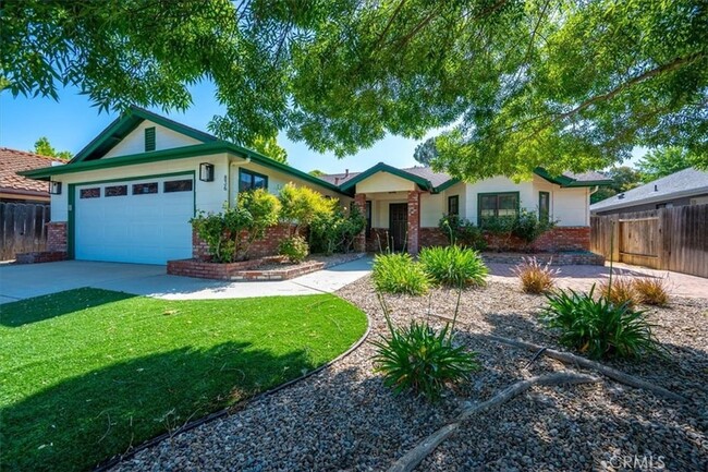 Photo - 836 Casals Dr House