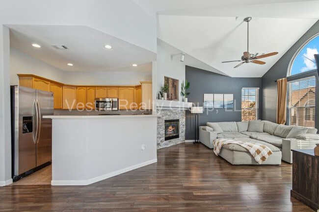 Photo - 3912 S Carson St