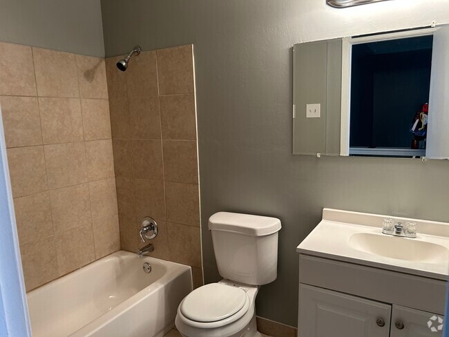 Building Photo - 2814 Los Gatos Ct Unit 2814 ‘Los Gatos Rental