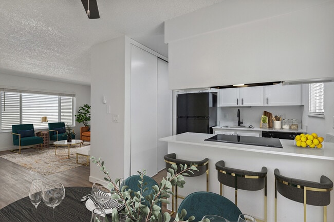 Photo - ReNew West Tualatin