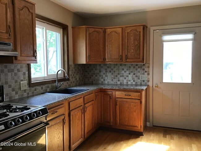 Photo - 16 Krieger Ln