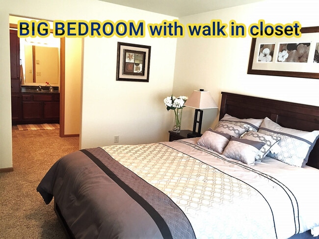 Photo - Country Meadows Apartment Homes!!