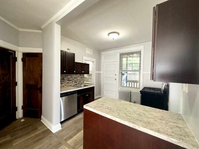 Photo - 1222 W Rosemont Ave Unidad 2