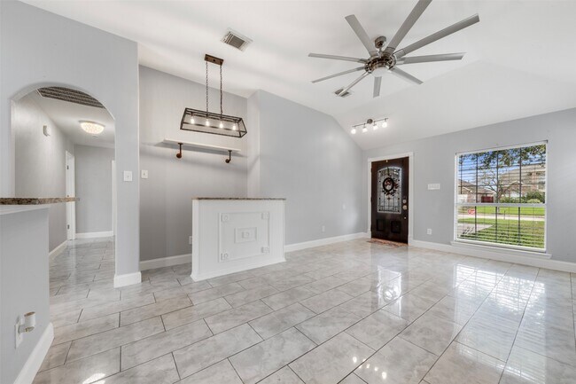 Photo - 6322 Atlasridge Dr