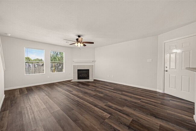 14837 Peachmeadow Ln