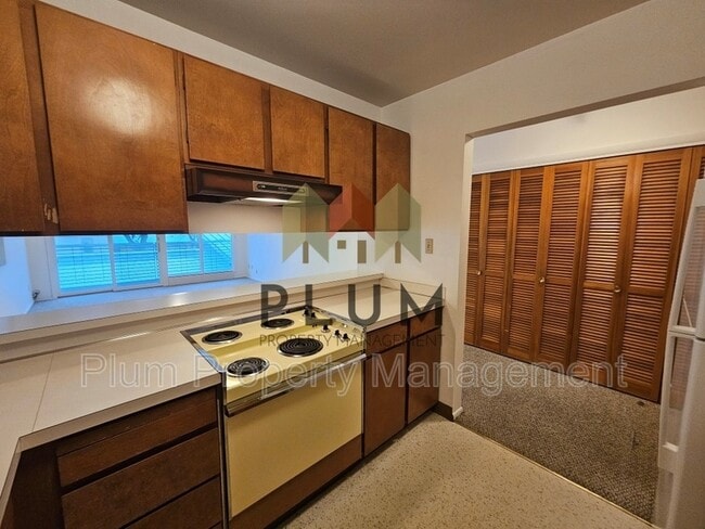 Photo - 1547 S Higgins Ave Unidad #207