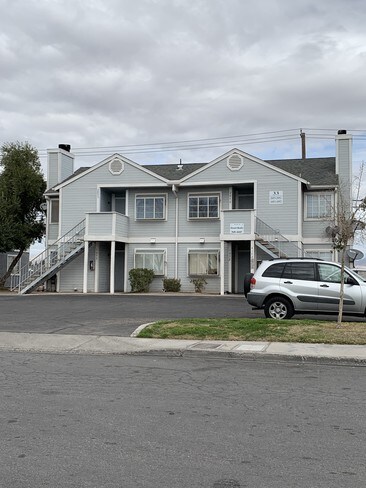 Photo - Cape Cod Village Apartments