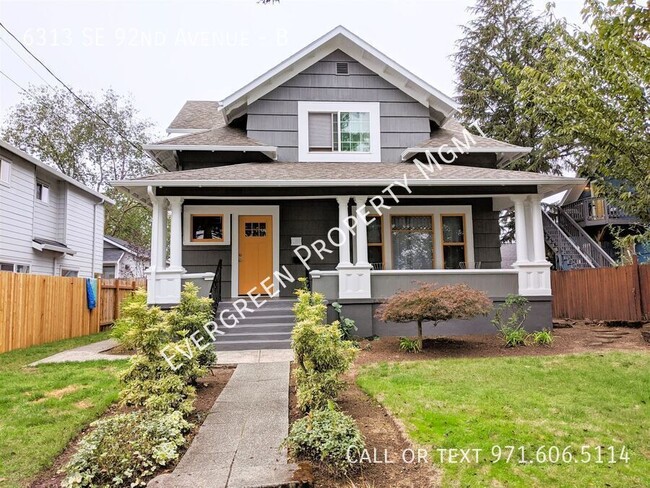 Beautiful Victorian Home! 3BD/1BA | $1,795... - Beautiful Victorian Home! 3BD/1BA | $1,795... Unit B