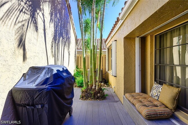 Photo - 772 Reef Point Cir