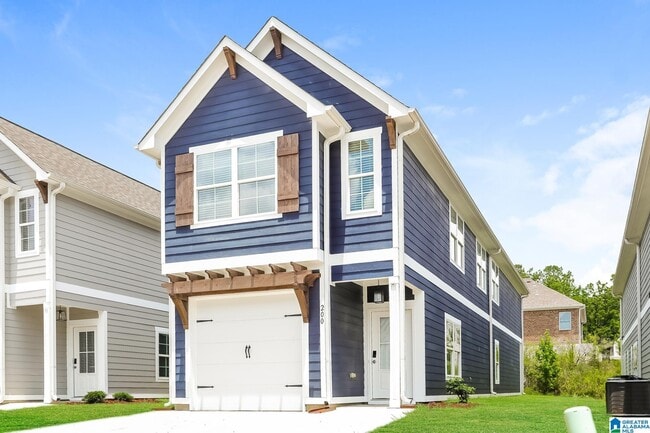 Photo - 200 Creek Run Way