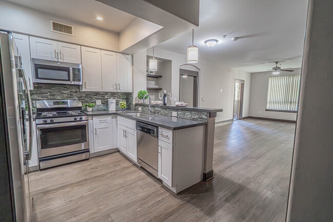 Photo - 24595 Town Center Dr Unidad 3205