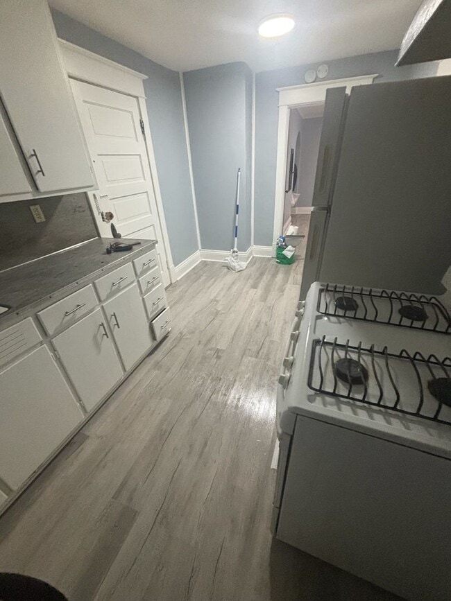 Photo - 516 W Third st Unit 516 W 3rd St Apt 4