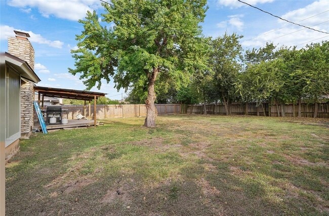 Photo - 505 E Logan St