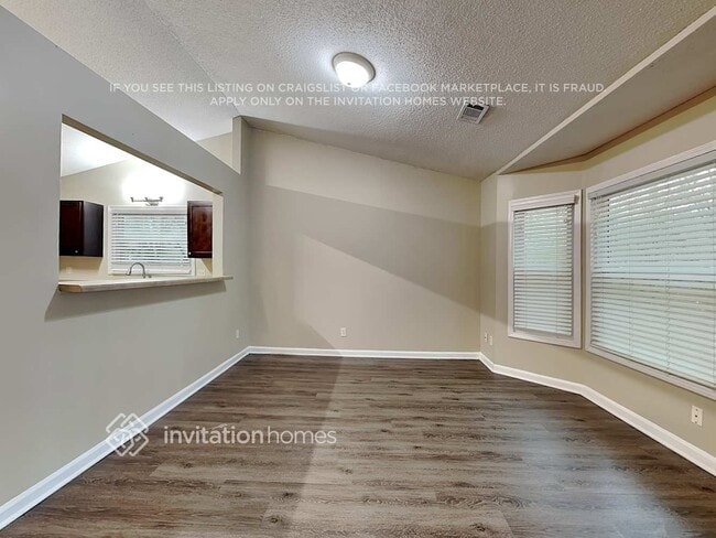 Photo - 5995 Bayside Dr NW