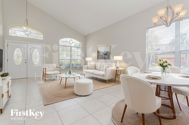 Photo - 4760 High Oak Ct