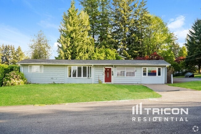 Building Photo - 744 Wallin St Rental