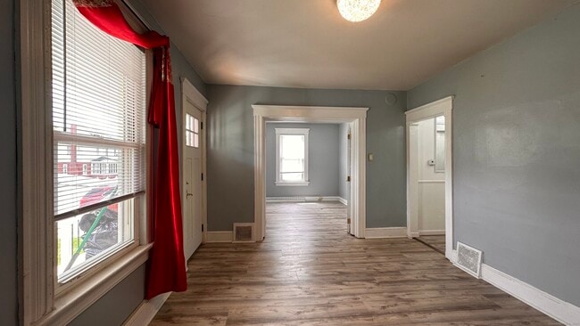 Photo - 40 Dewey St