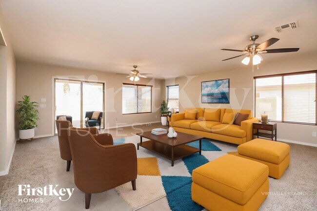 Photo - 914 W Desert Canyon Dr