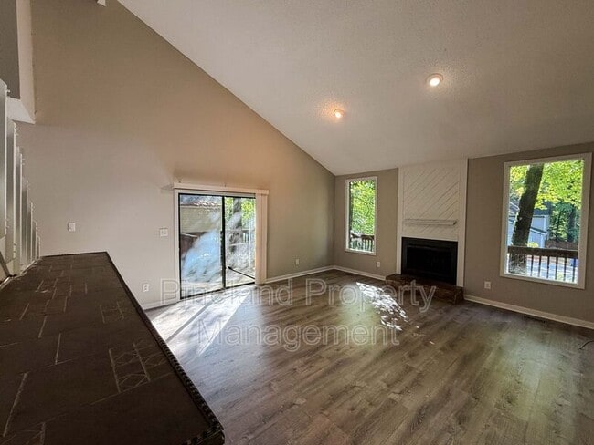 Photo - 321 Watergap Dr