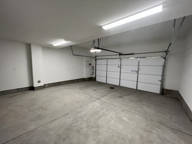 Photo - 426 Semillon Ln