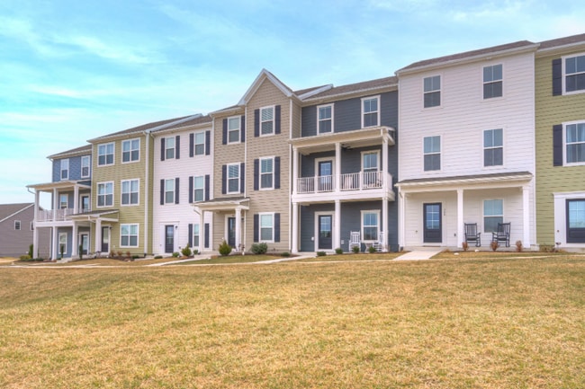 Photo - 370 Hamilton Ave NW