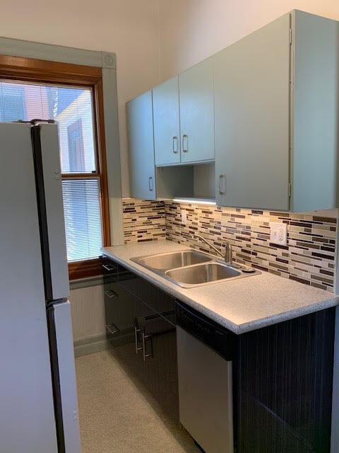 Building Photo - West Shore Apartments