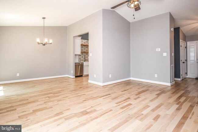 Photo - 2511 Fallsmere Ct