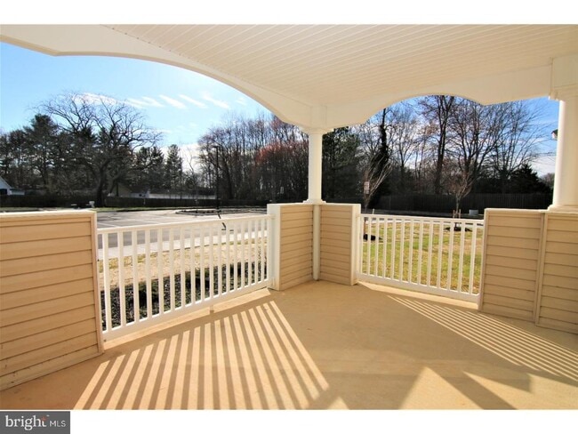 Photo - 1665 Kenton Rd Unit 101