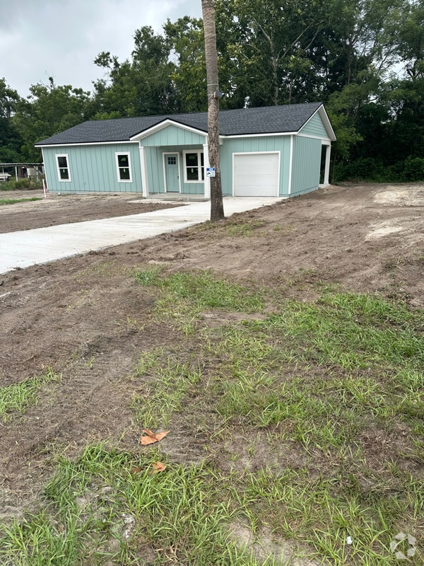 Building Photo - 2241 Parkin Rd Rental
