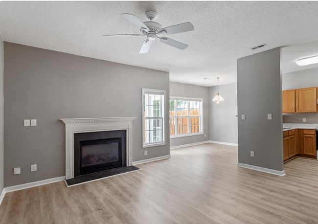 Photo - 107 Fox Trail Ln