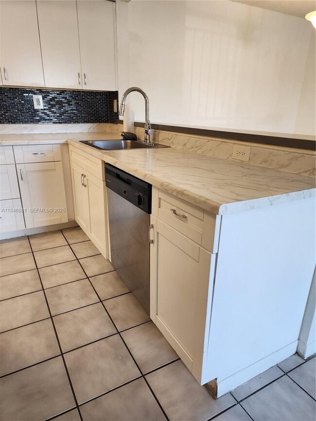 Photo - 8640 SW 212th St Unit 305