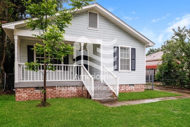 Photo - 320 McTyere Ave