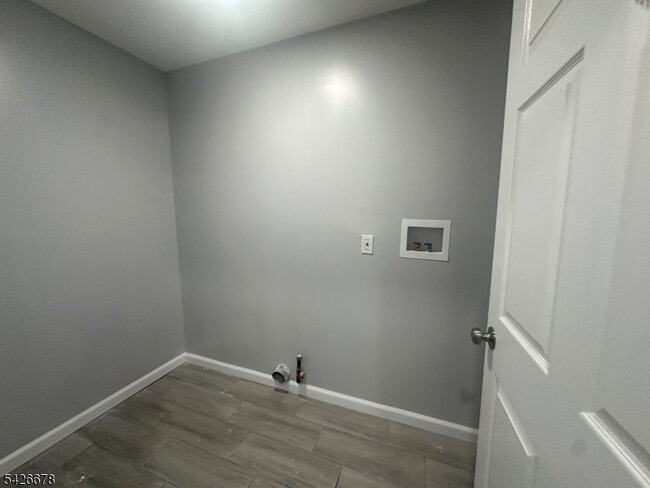 Photo - 194 N 1st St