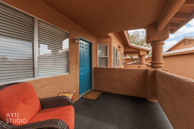 Photo - 818 Mesquite Springs Dr