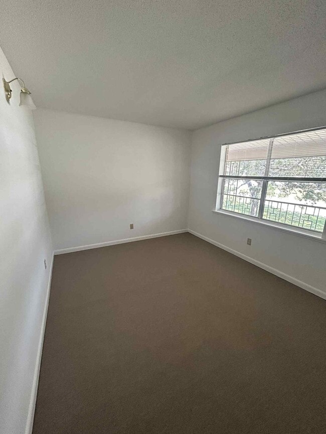 Cedar Trace Apartments
