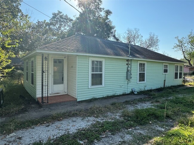Photo - 512 Rice St