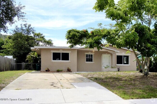 Building Photo - 4362 Sherwood Blvd Rental